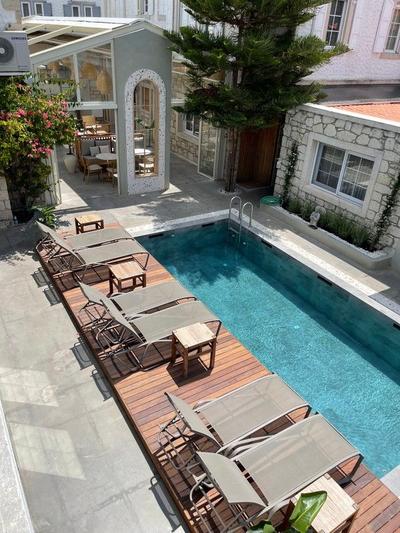 Monk Hotel Alaçatı- Adults Only