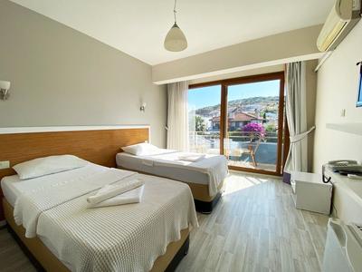 Eliba Otel Çeşme