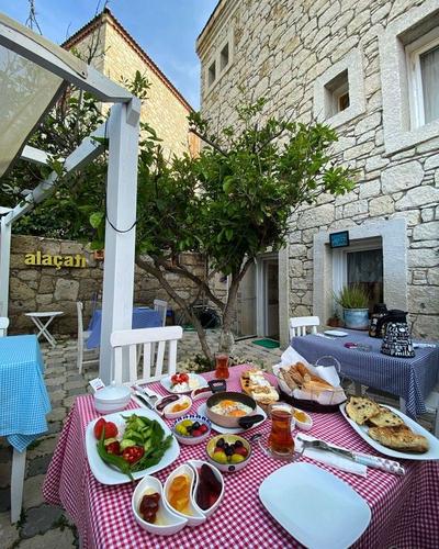 Monat Otel Hacımemiş