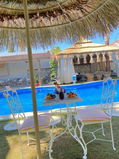 TasQuartas Otel Alaçati