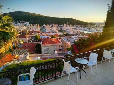 Yalçın Hotel Çeşme