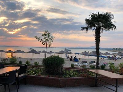 Paradise Island Hotel