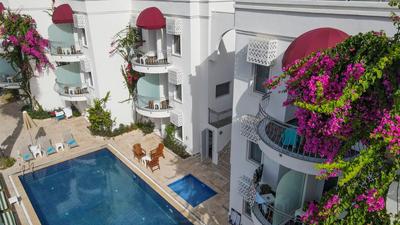 La Brezza Suite & Hotel