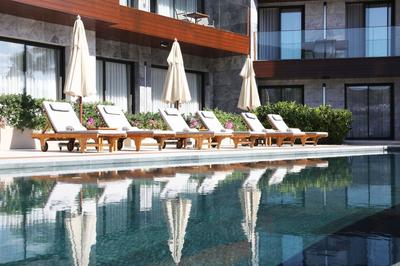 Mare Deluxe Residences & Villas