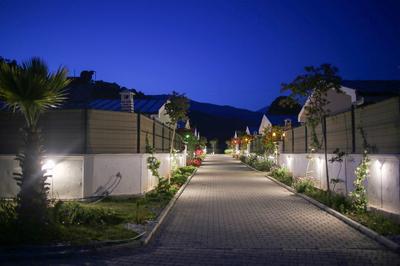 Talia ve Vega Villalari