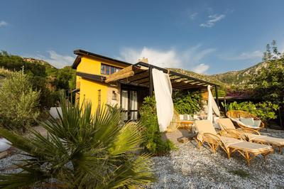 Panjur Söğüt Village