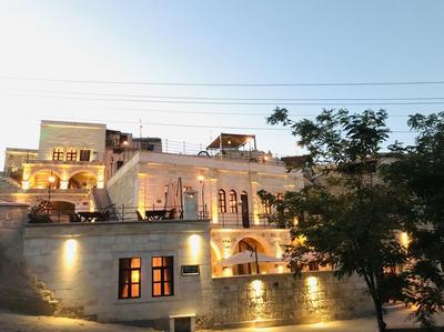 Capp Royal Cave Hotel