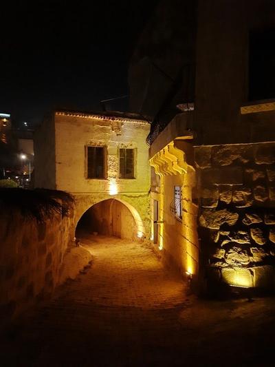 Oddest Cave Suit Aparts