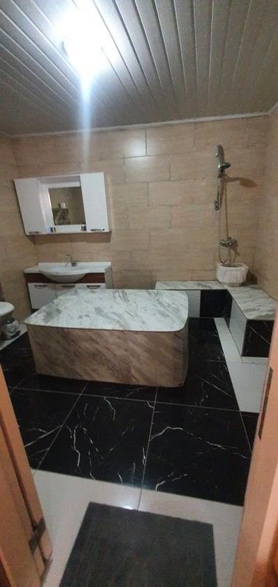 Alexander Cave House