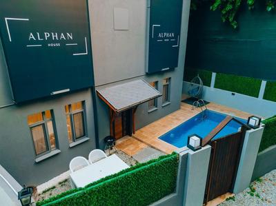 Alphan House