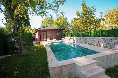 Naturel Stone Villa Moonstone