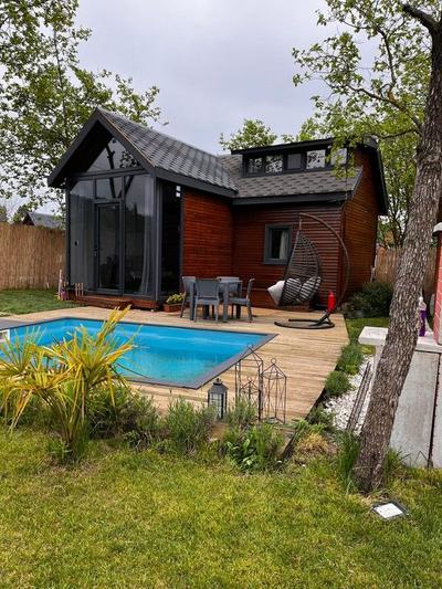 Sapanca Stream Tiny House