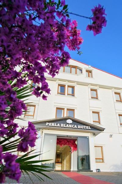 Perla Blanca Hotel