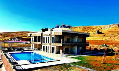 Yeşilsu Taş Konağı