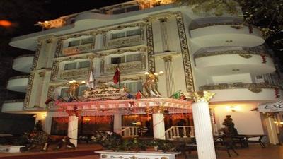 Golden Boutique Hotel