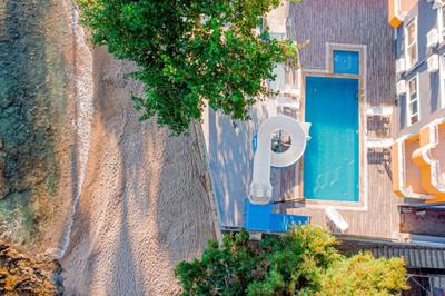 Bahama Family Beach Hotel