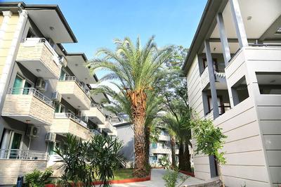 Bayar Garden Holiday Village