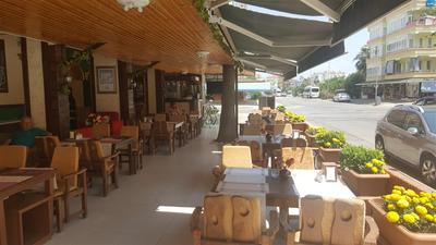 Elegant Baronessa Apart Hotel