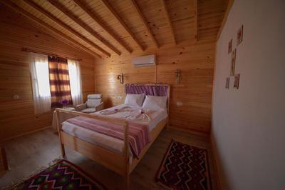 Em-Ba Butik Bungalow