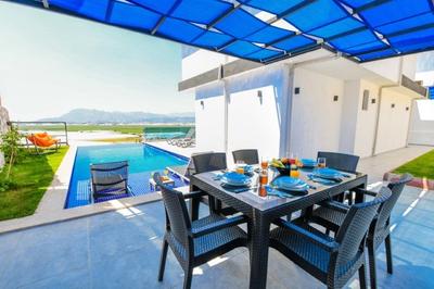 Villa Mulberry Collection Lily