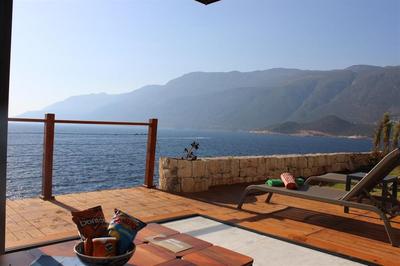 Mandalina Luxury Suites