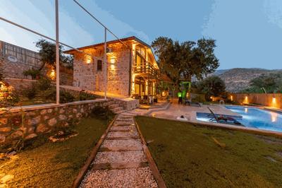 Villa StoneEdge