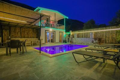 Villa Mor 1 Gökseki