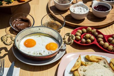 Kara Kedi Beach Bungalow