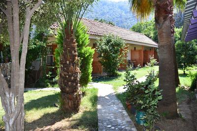 Village Garden Pansiyon