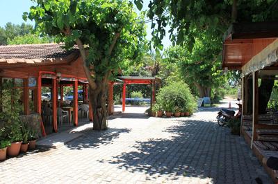 Yıldız Pension Bungalows