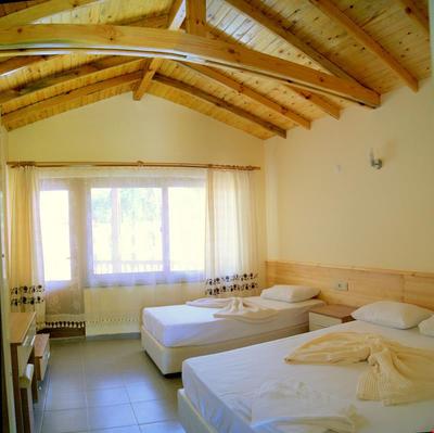 Likya Lodge & Seminer ve Yoga Evi