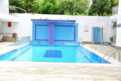 Honor A Pansiyon Side