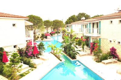 Lyra Resort & Spa Hotel