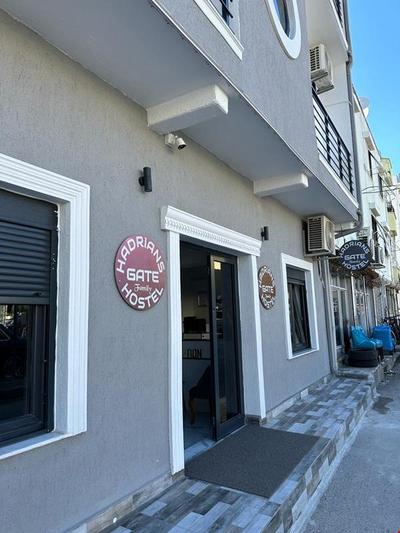 Hadrians Gate Family Hostel