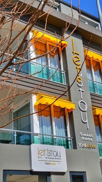 Let'stay Sweet Home Yellow