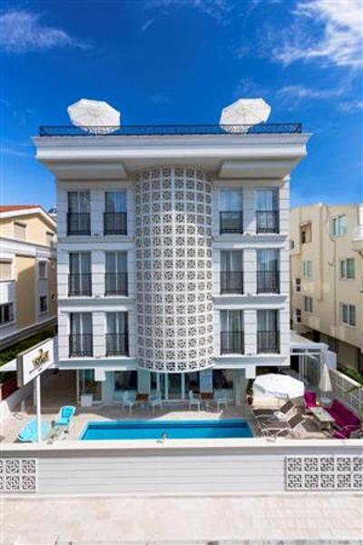 Wise Hotel & Spa - Adult Only