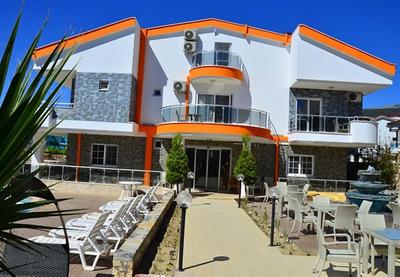 Rose Garden Butik Hotel