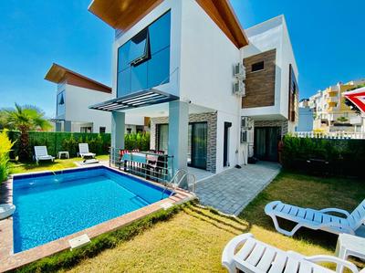 Luxury Villa Tropicbird 9 Özel Havuzlu