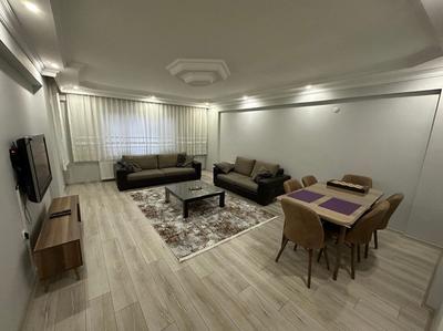 Kusadasi Sahile 200 Metre