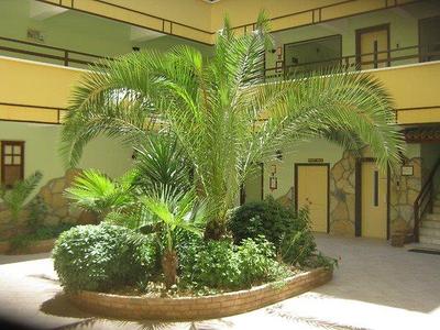 Oya Apart Hotel Kuşadası