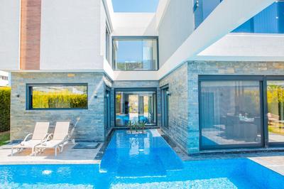 Luxury Villa Swan 1 Özel Havuzlu