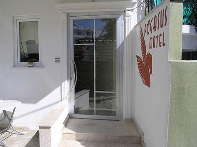 Pegasus Motel