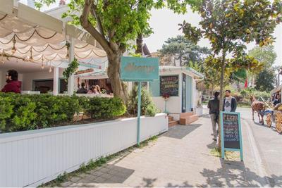 Yakamoz Pansiyon Otel