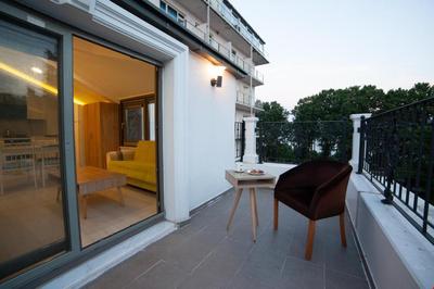 Çırağan Bosphorus Apartments