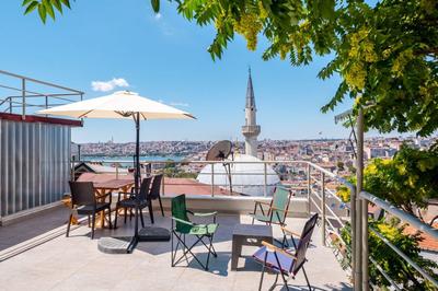 Companion-A3 | Beyoğlu