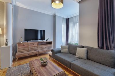 Marvelous Bright 4BR Apartment in Taksim Square