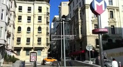 By Murat Royal Hotel