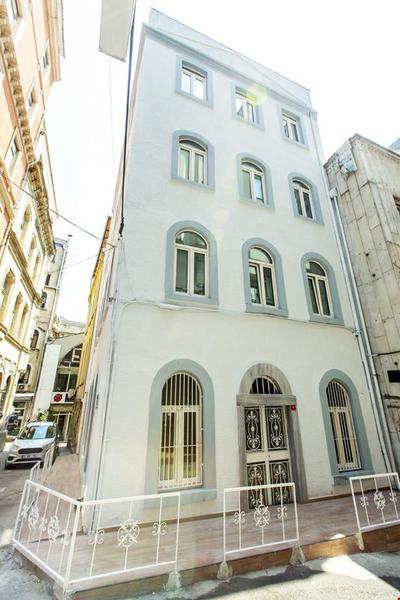 Flats Company Ajda Apartment