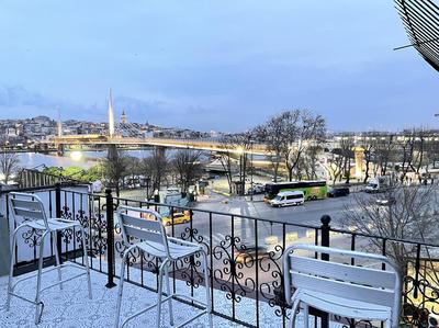 Lumina Boutique Hotel