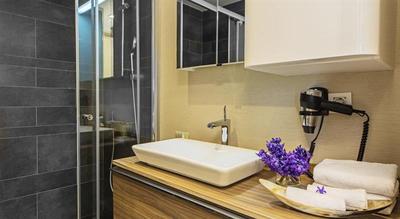 Meroddi Bomonti Apartments